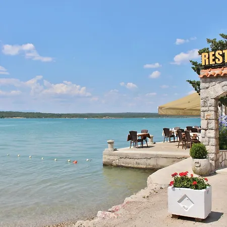 In Island Of Krk - Insel Krk 45245 아파트 솔린